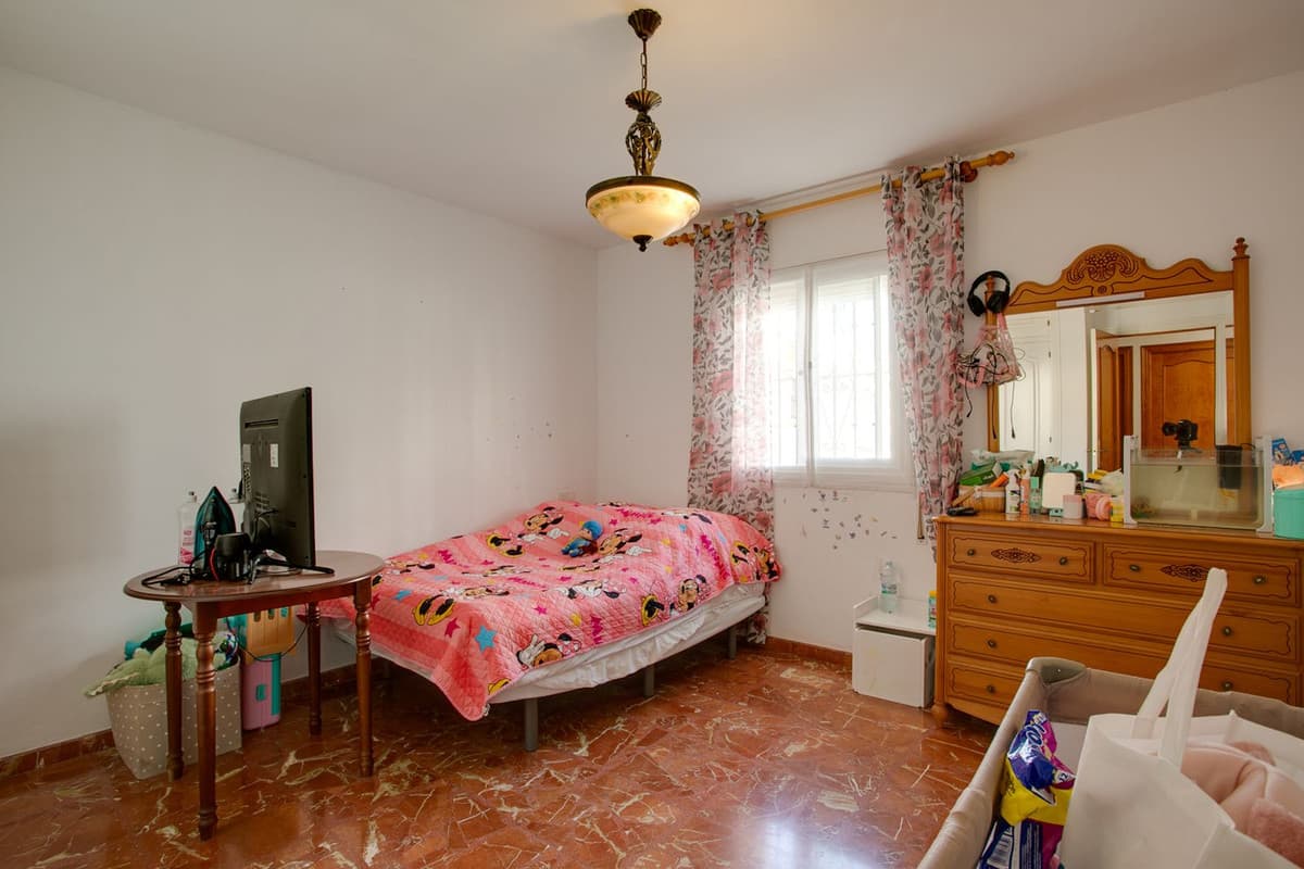 Townhouse in Estepona — photo 5 of 10