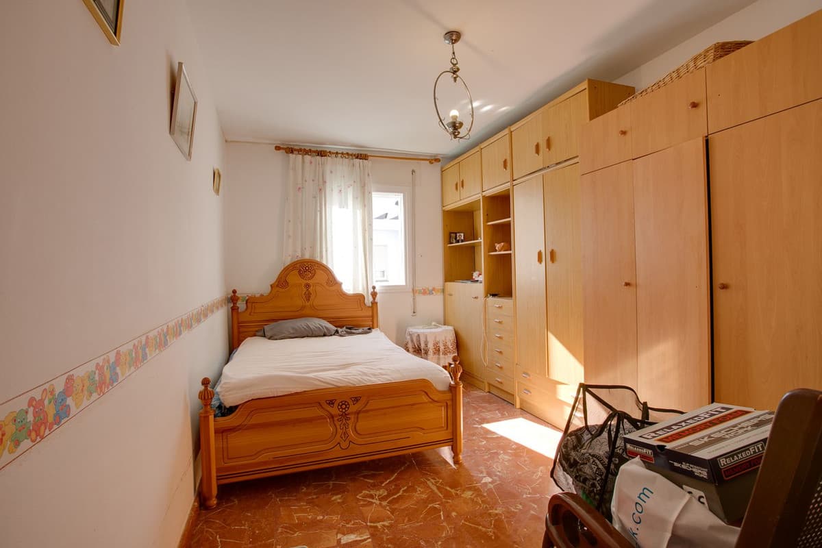 Townhouse in Estepona — photo 7 of 10