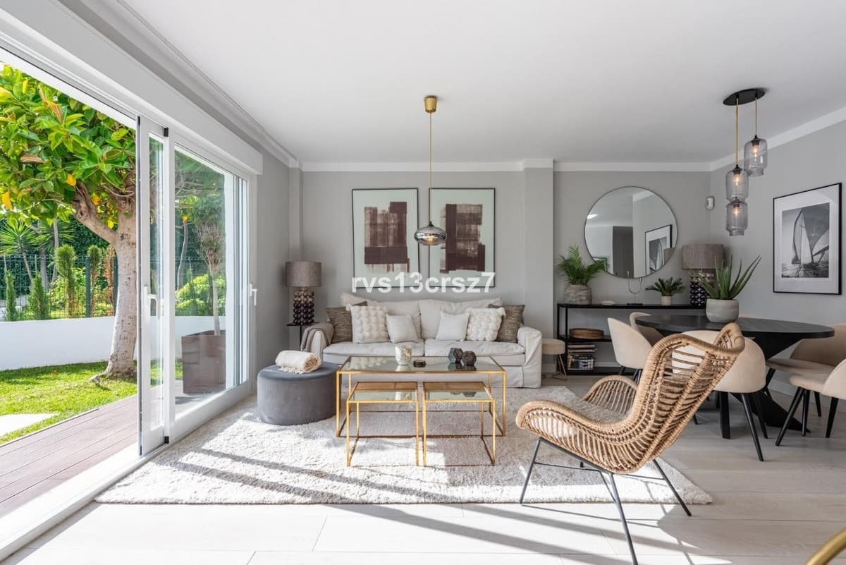 Ground Floor Apartment in Nueva Andalucía — photo 5 of 10