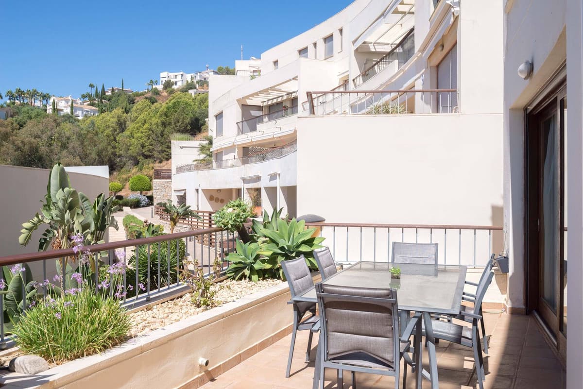 Ground Floor Apartment in Altos de los Monteros — photo 4 of 10