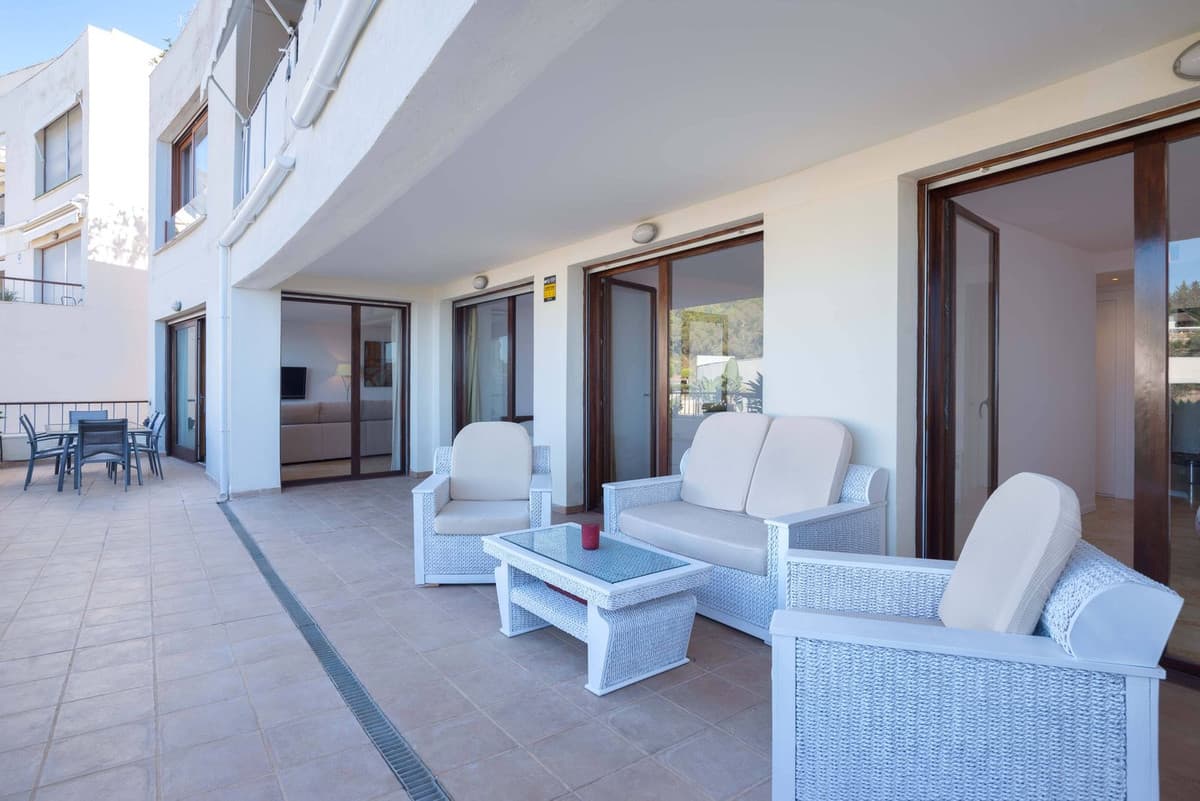 Ground Floor Apartment in Altos de los Monteros — photo 6 of 10
