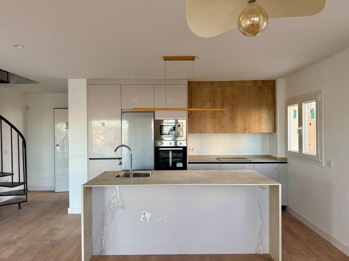 Duplex in Torremolinos — photo 1 of 10