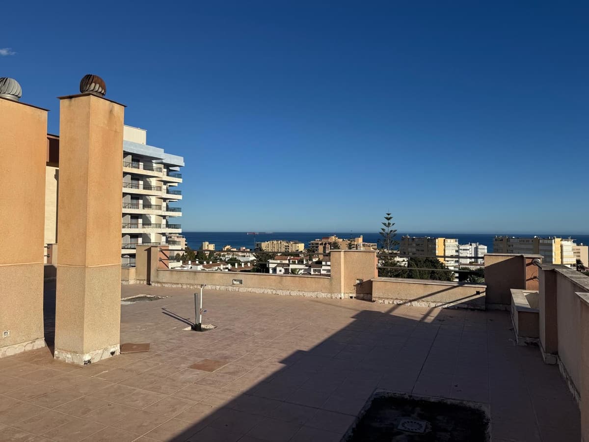Duplex in Torremolinos — photo 4 of 10