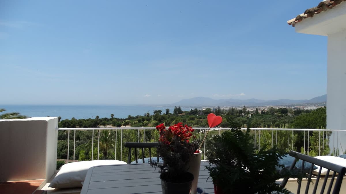 Penthouse in Río Real — photo 1 of 10