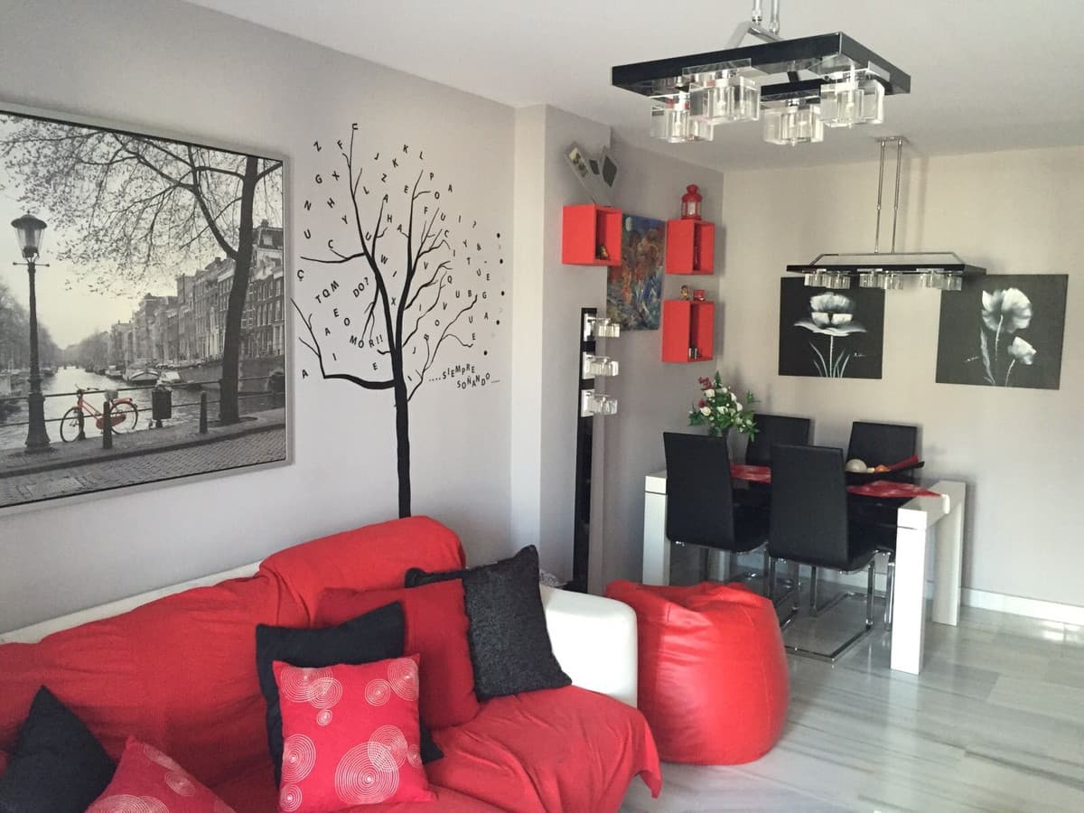 Middle Floor Apartment in Benahavís — photo 4 of 10