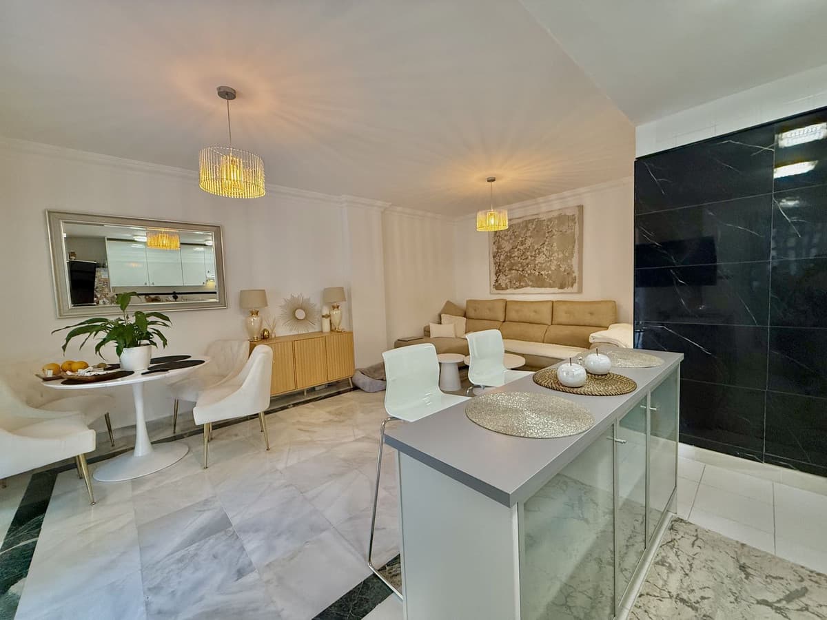 Ground Floor Apartment in The Golden Mile — photo 7 of 10