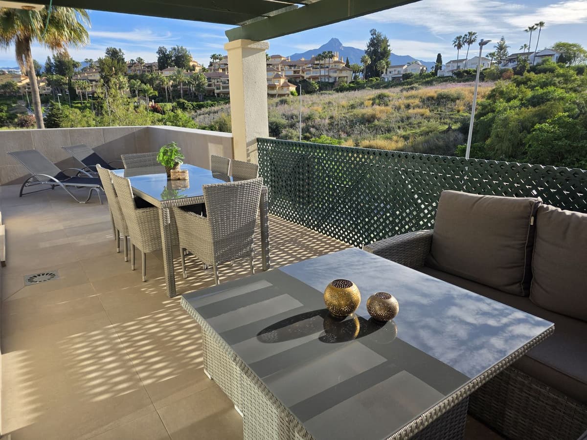 Penthouse in Nueva Andalucía — photo 8 of 10