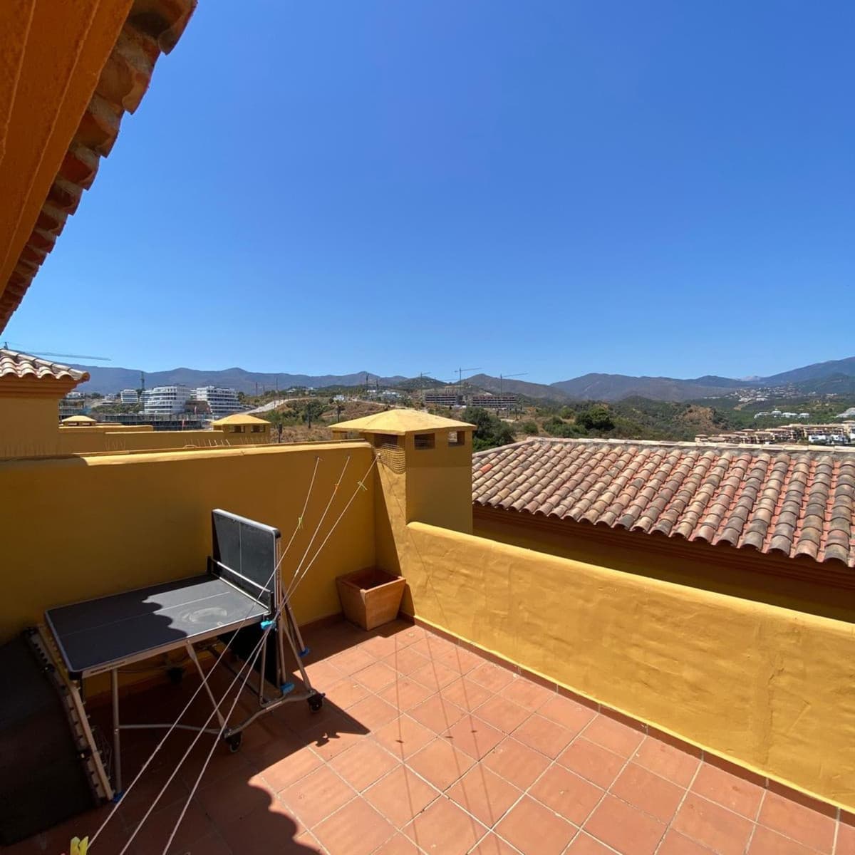 Duplex in Estepona — photo 3 of 10
