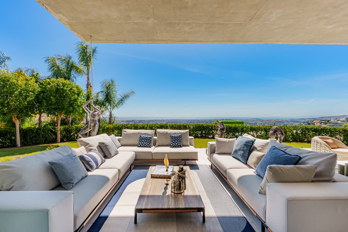 Detached Villa in La Quinta — photo 7 of 10