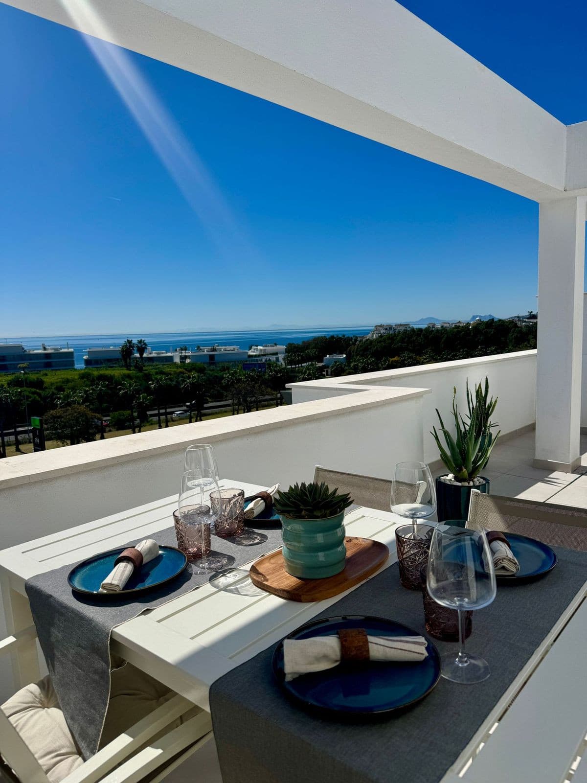Penthouse in Estepona — photo 1 of 10