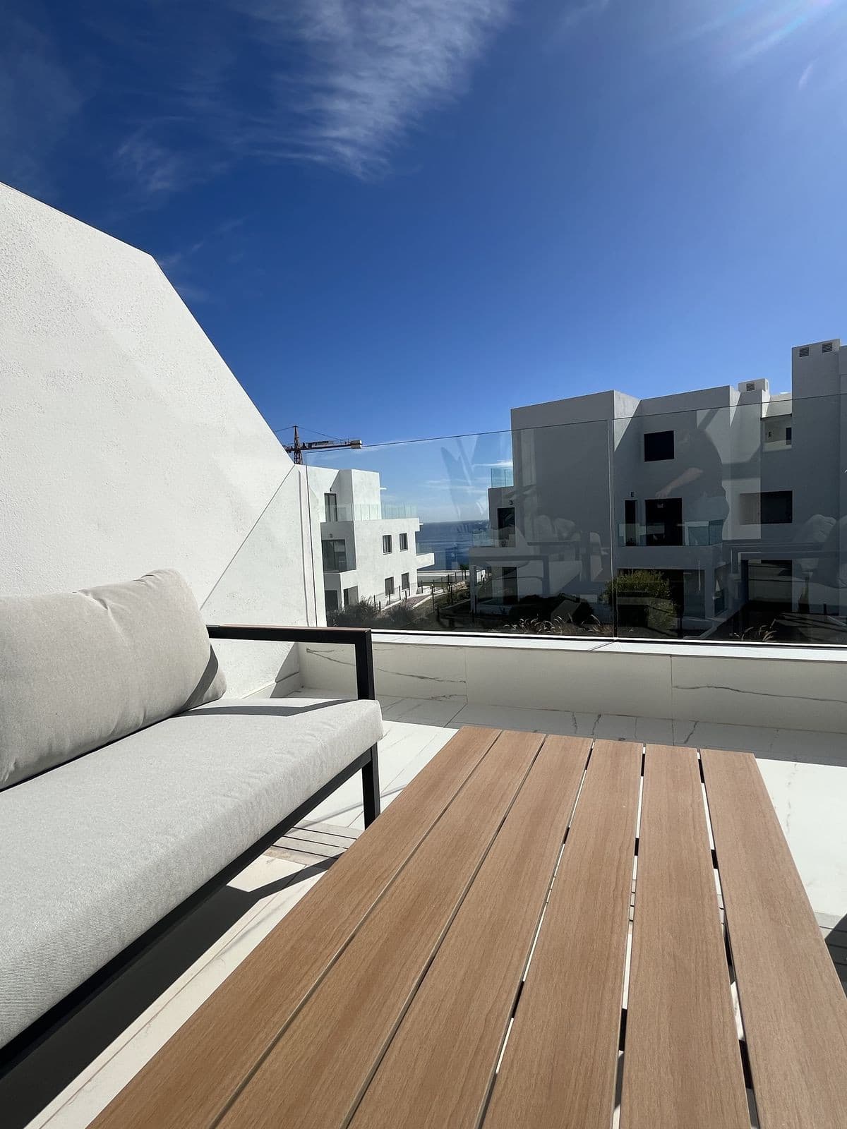 Middle Floor Apartment in Casares — photo 8 of 10