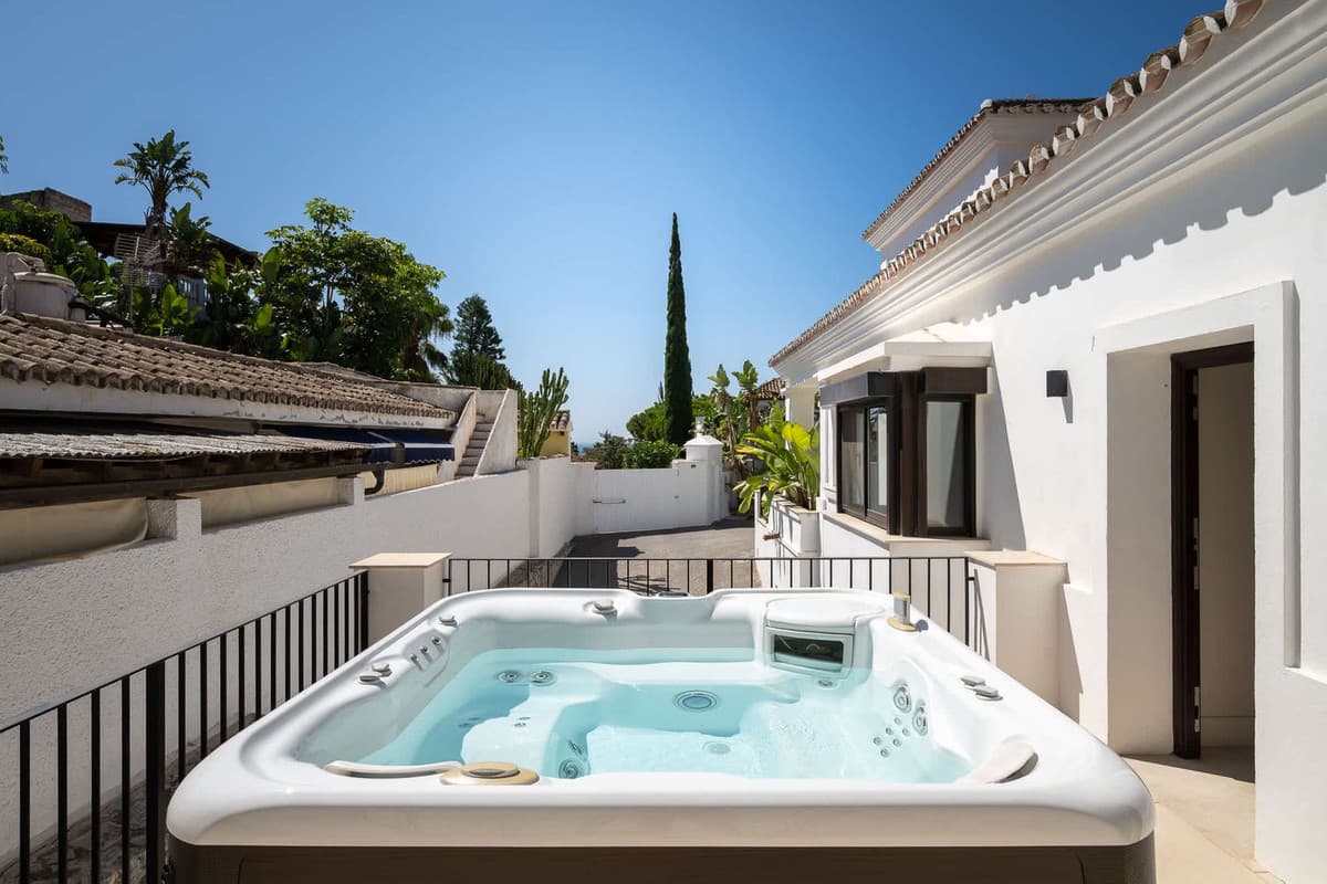 Detached Villa in Marbesa — photo 5 of 10