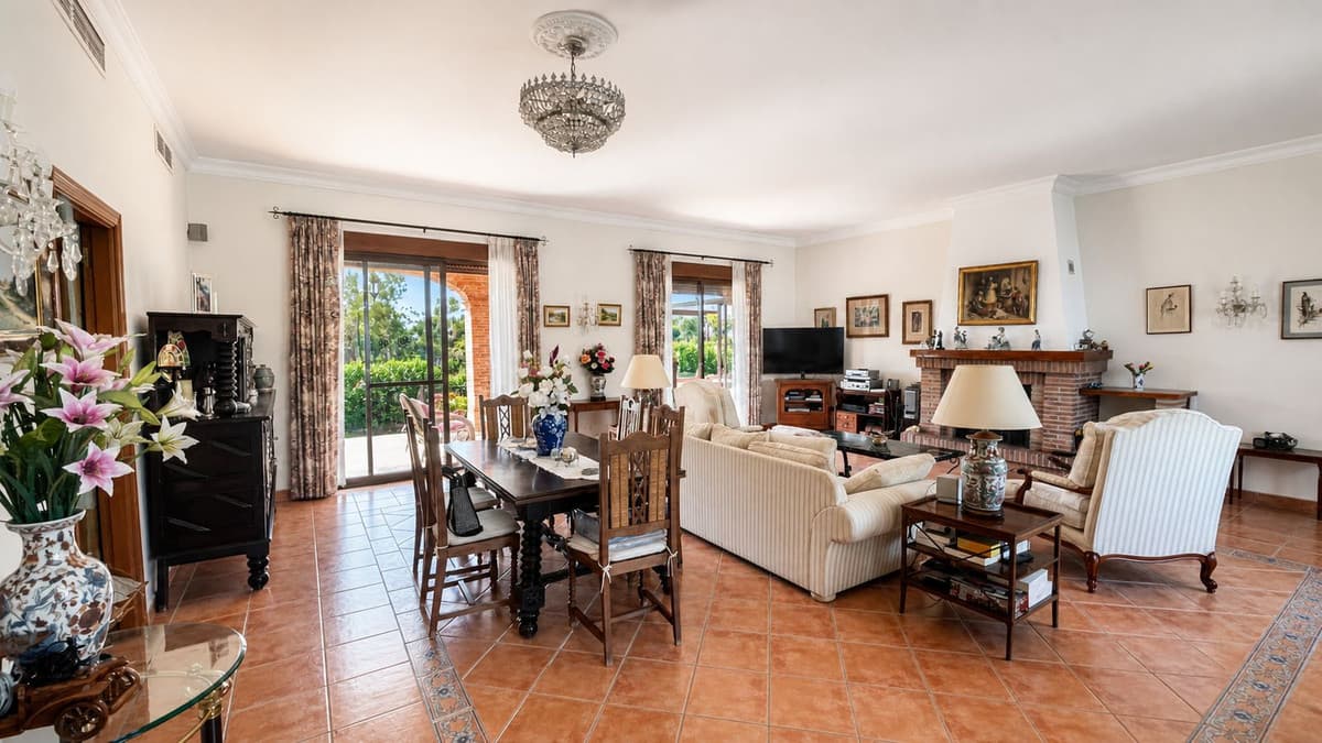 Cortijo in Estepona — photo 8 of 10