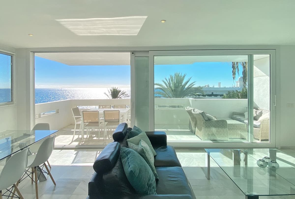 Middle Floor Apartment in Marbella — photo 9 of 10