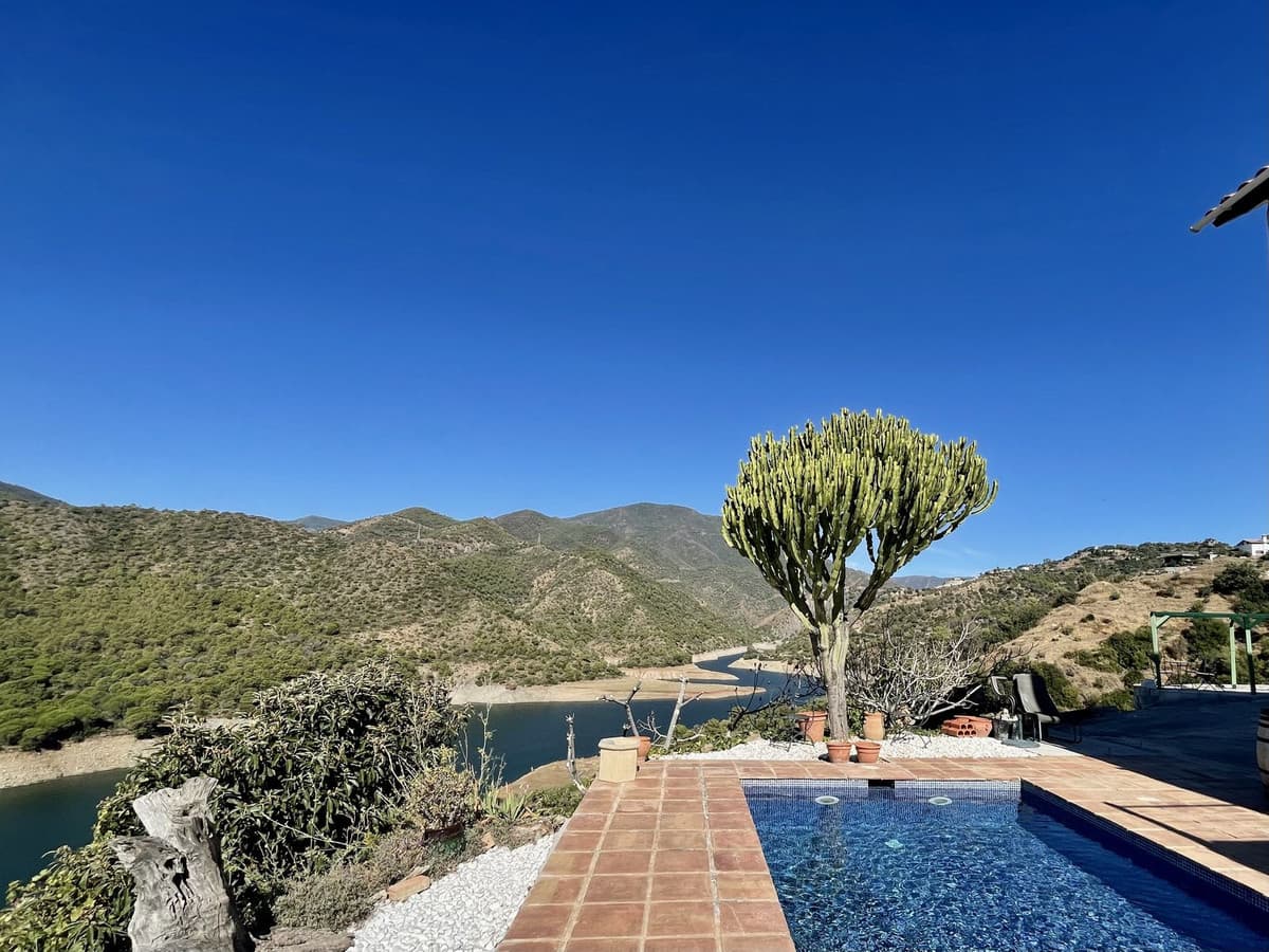 Detached Villa in Istán — photo 8 of 10