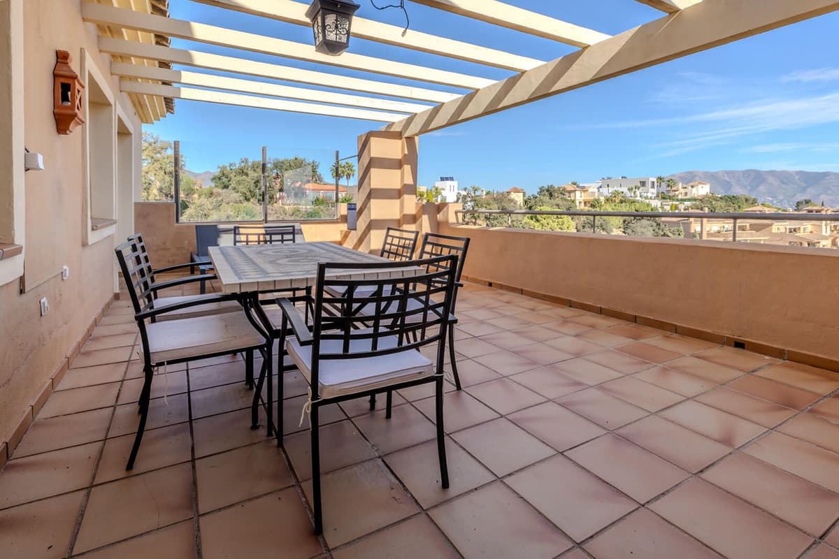 Penthouse in La Mairena — photo 3 of 10
