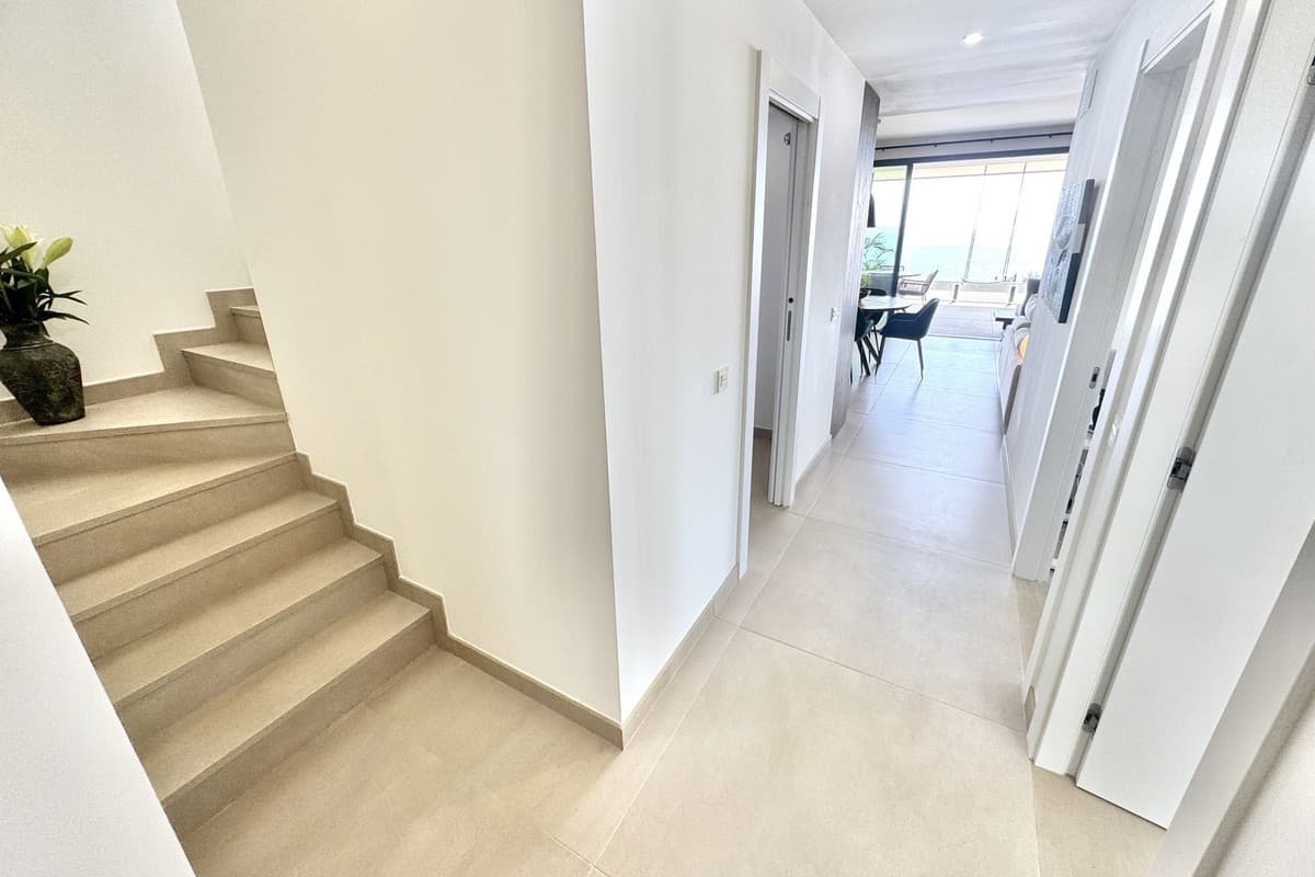 Penthouse Duplex in Higueron — photo 8 of 10