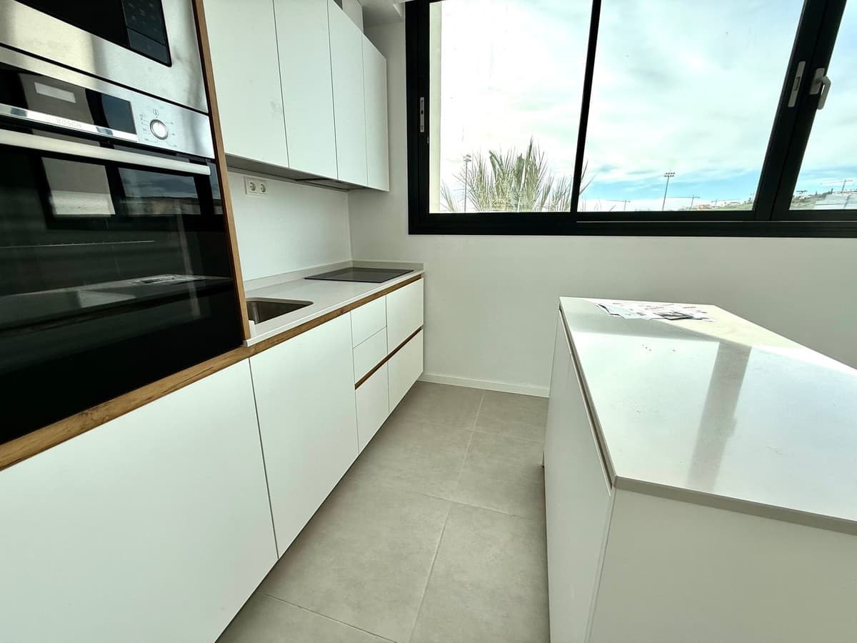 Penthouse in Estepona — photo 7 of 10