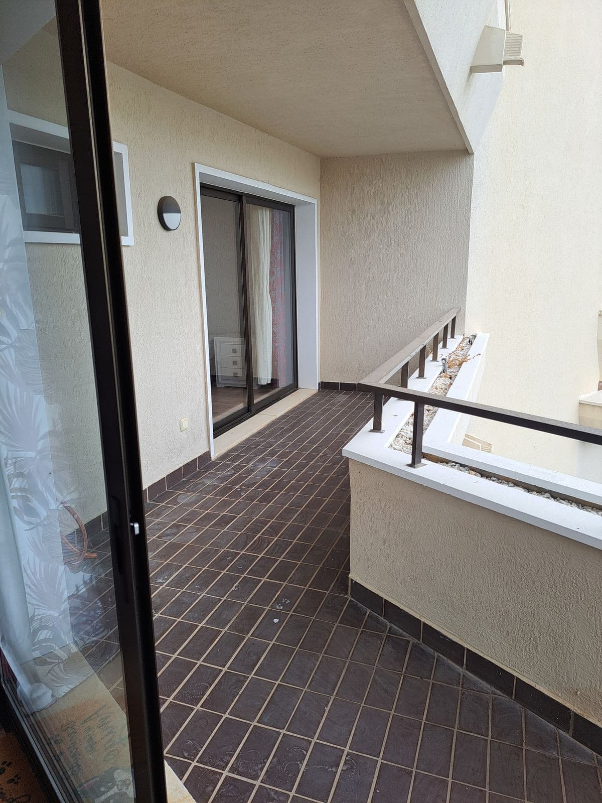 Middle Floor Apartment in Estepona — photo 7 of 10
