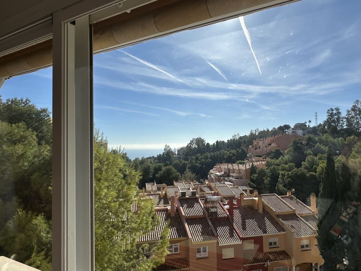 Middle Floor Apartment in Málaga Este — photo 8 of 10