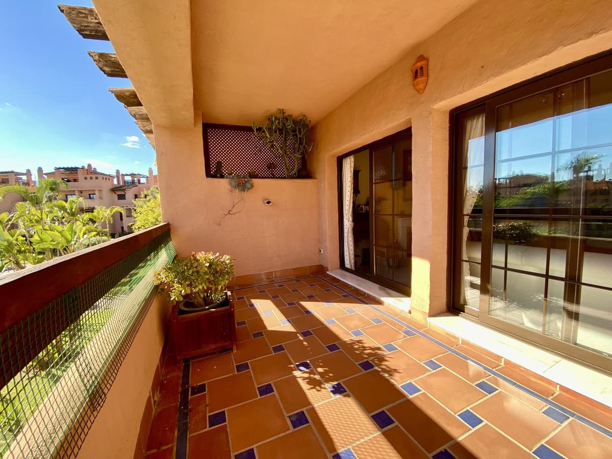 Middle Floor Apartment in Hacienda del Sol — photo 1 of 10
