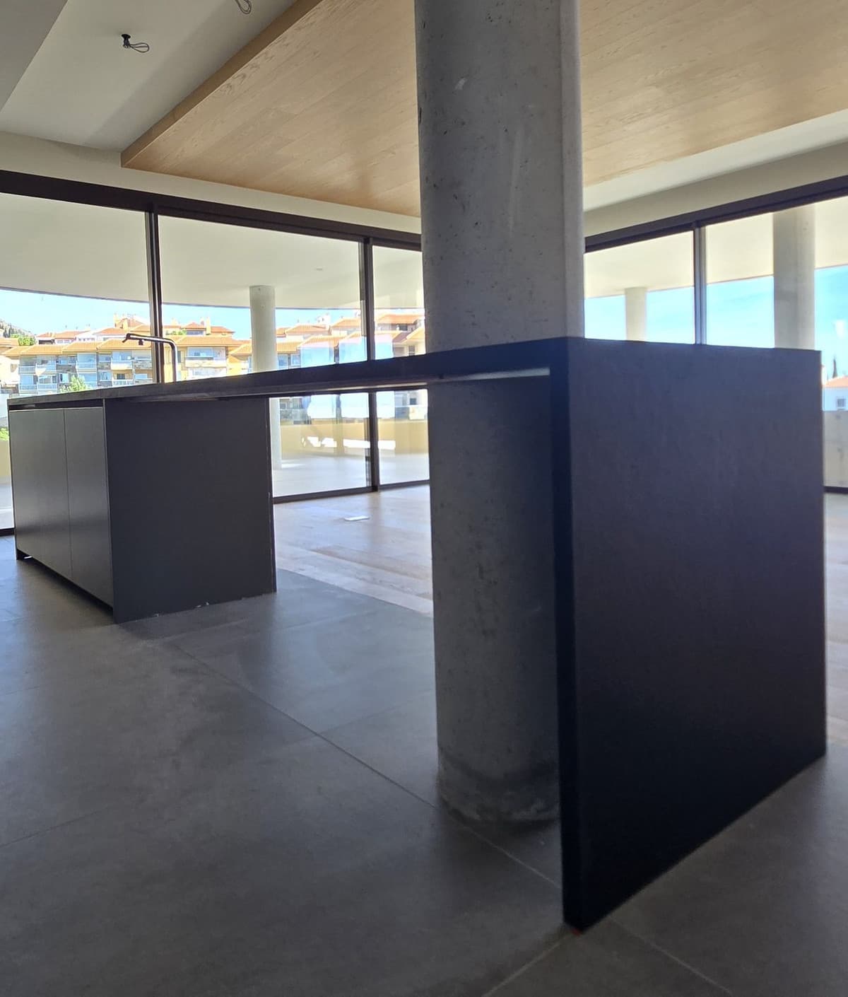 Middle Floor Apartment in Fuengirola — photo 5 of 10