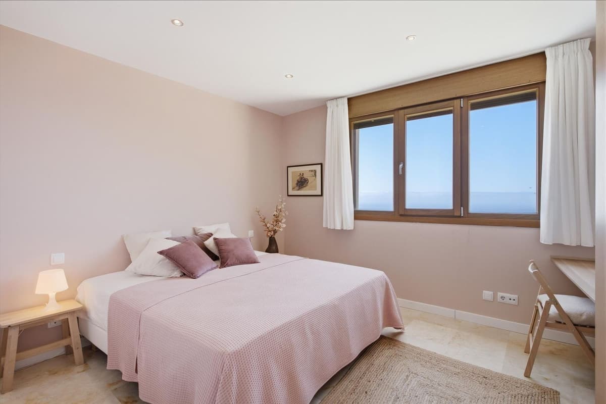 Penthouse Duplex in Altos de los Monteros — photo 7 of 10