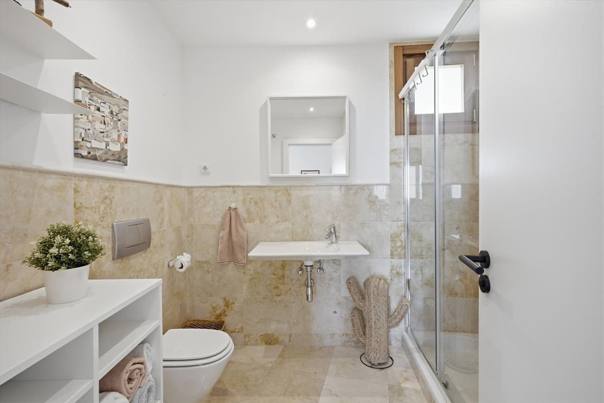 Penthouse Duplex in Altos de los Monteros — photo 9 of 10