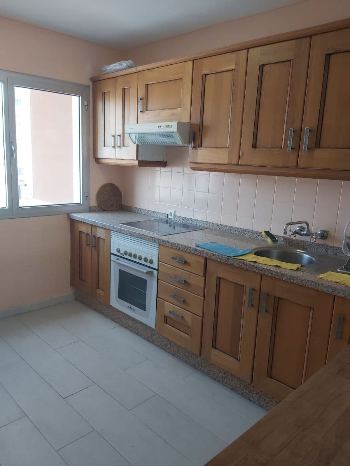 Middle Floor Apartment in Fuengirola — photo 4 of 10