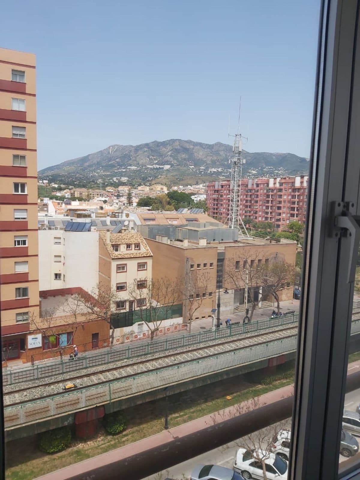 Middle Floor Apartment in Fuengirola — photo 7 of 10