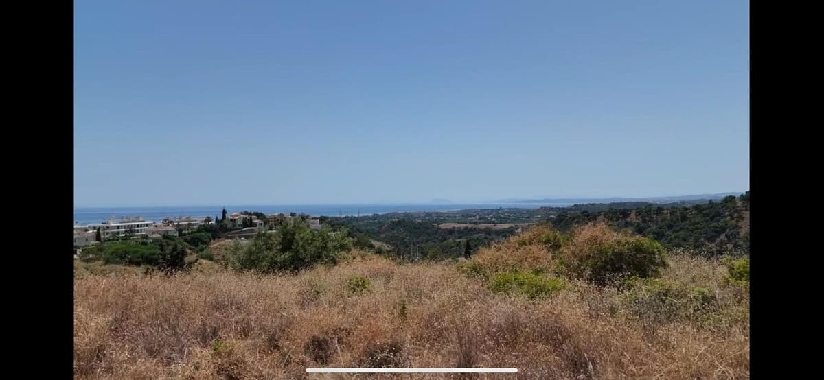 Residential Plot in Estepona — photo 1 of 7