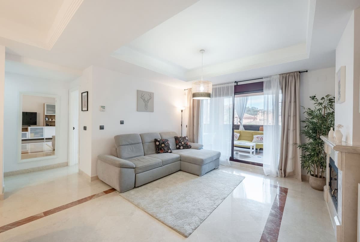 Ground Floor Apartment in La Mairena — photo 3 of 10