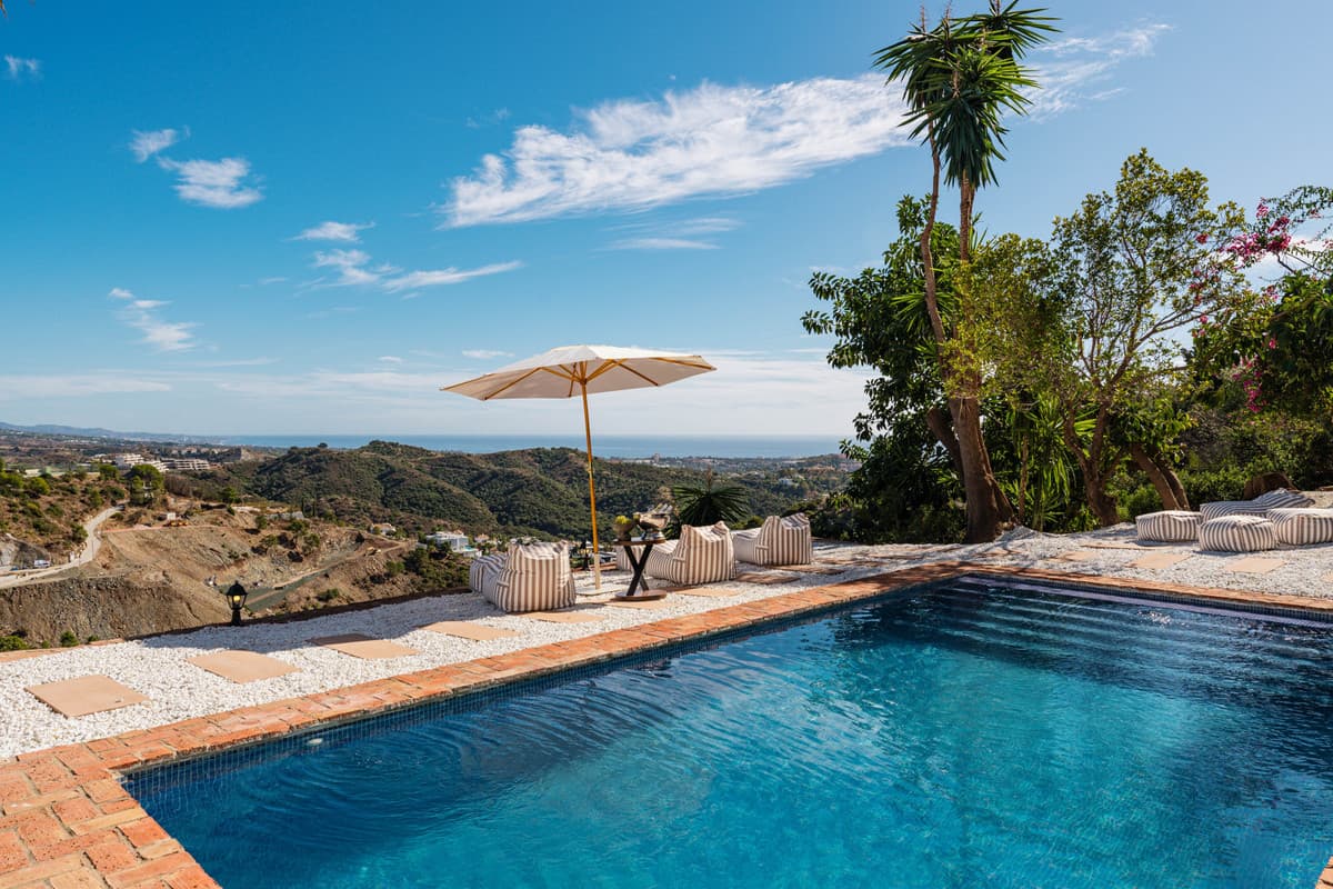 Detached Villa in El Madroñal — photo 3 of 10