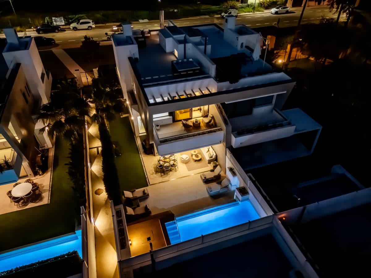 Semi-Detached House in Puerto Banús — photo 2 of 10