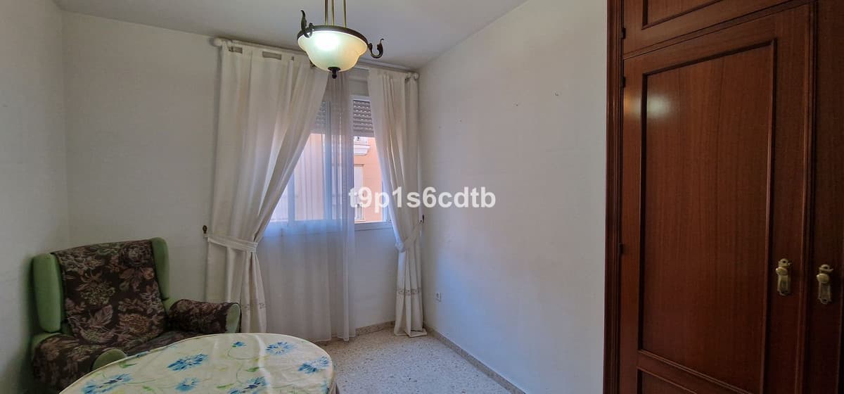 Middle Floor Apartment in San Pedro de Alcántara — photo 9 of 10