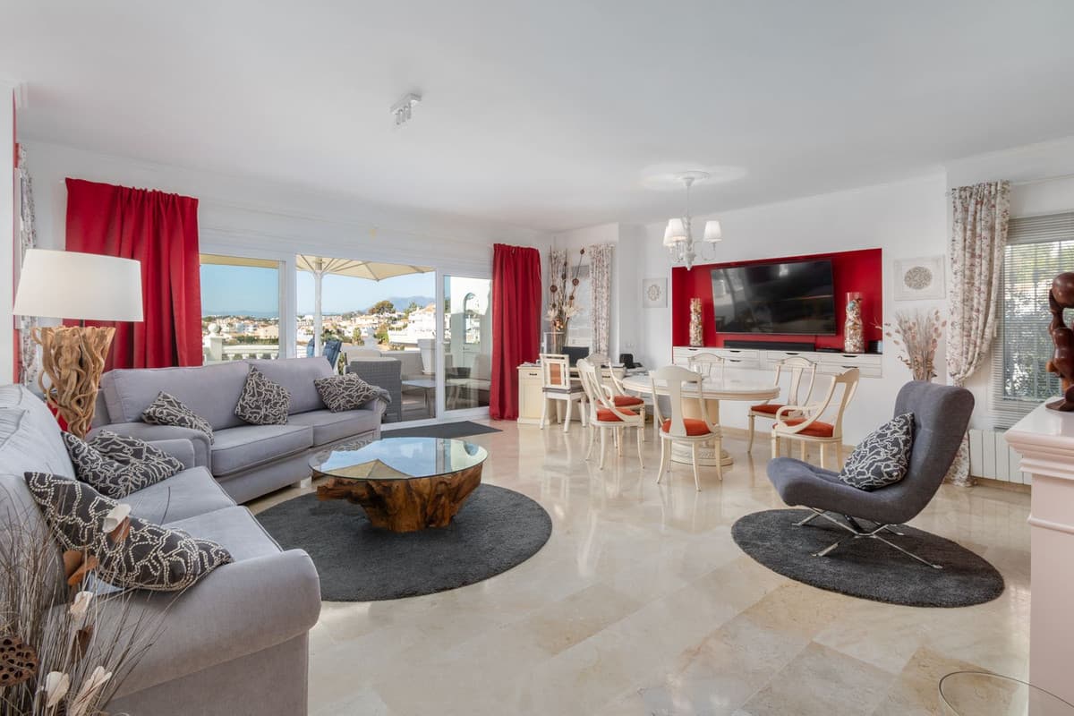 Detached Villa in Riviera del Sol — photo 10 of 10