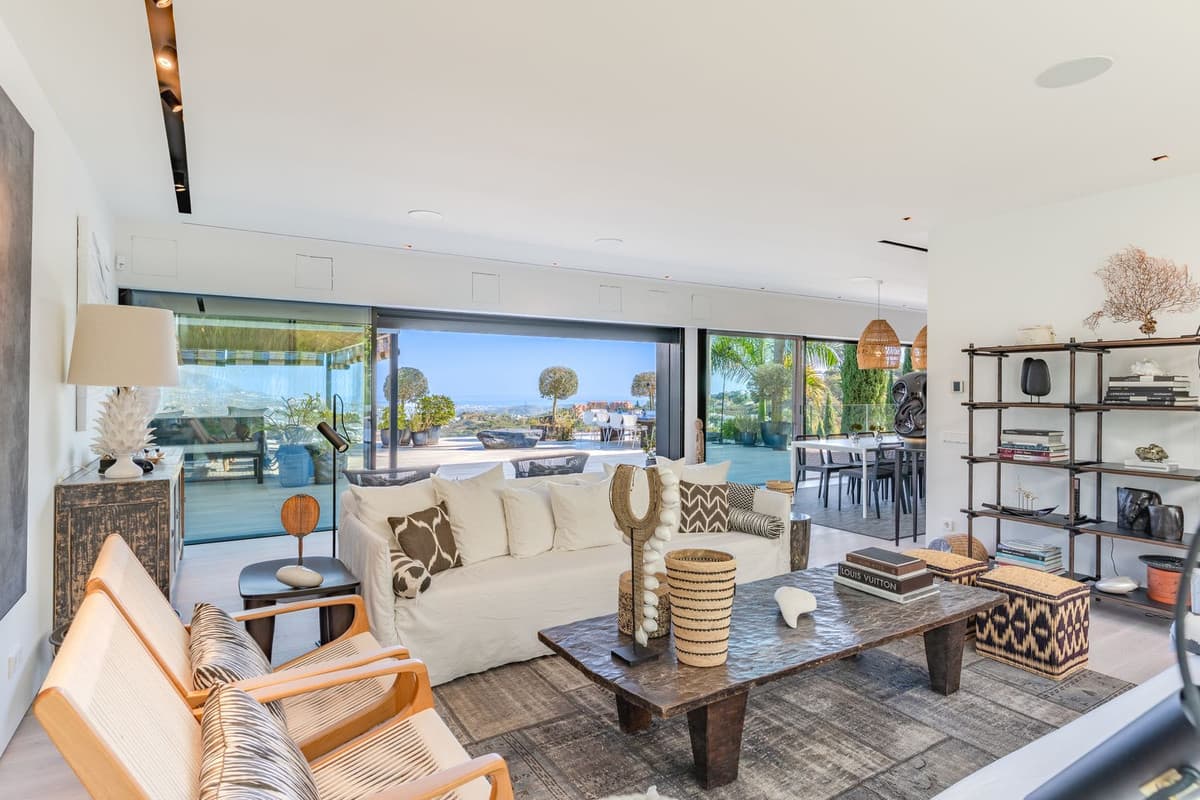 Detached Villa in Elviria — photo 9 of 10