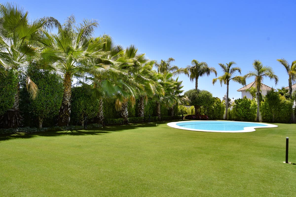 Detached Villa in The Golden Mile — photo 5 of 10