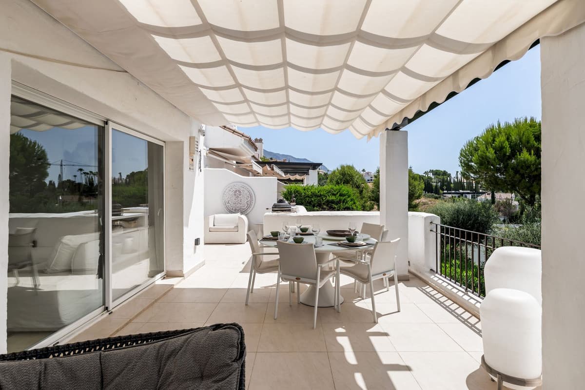 Penthouse in Nueva Andalucía — photo 5 of 10