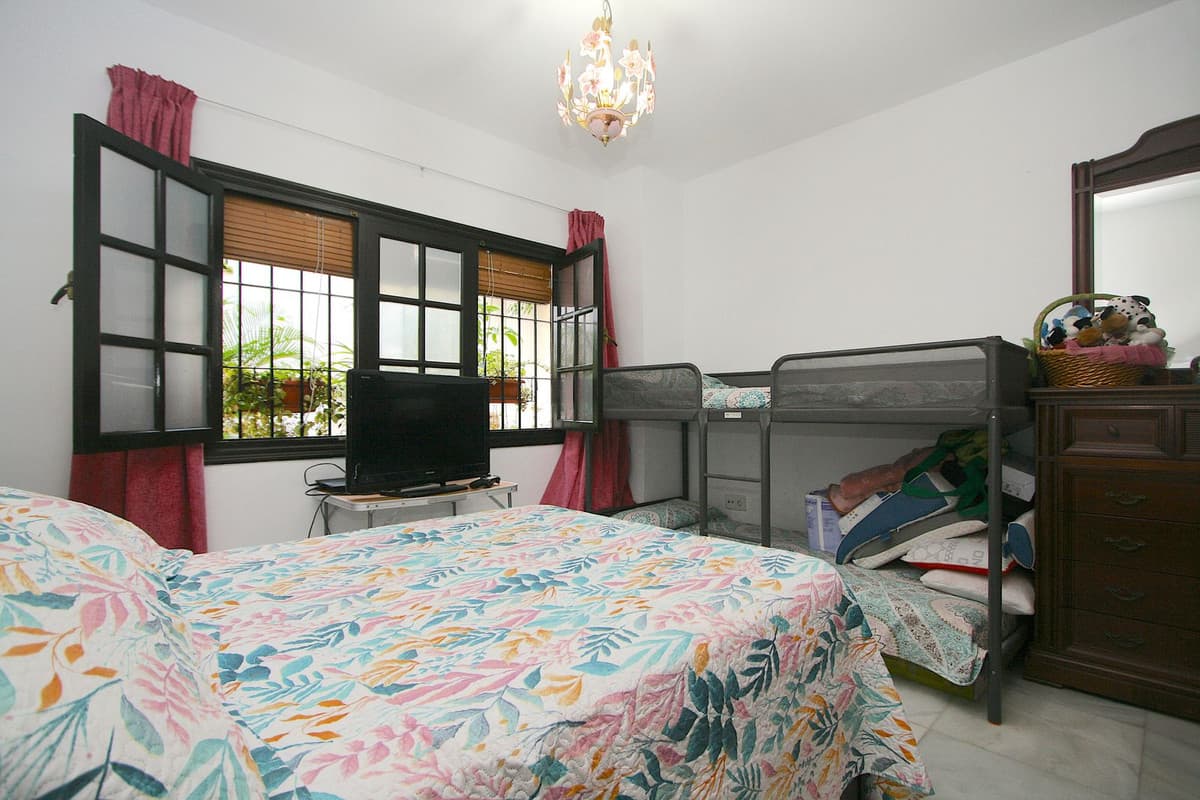 Ground Floor Apartment in Fuengirola — photo 10 of 10