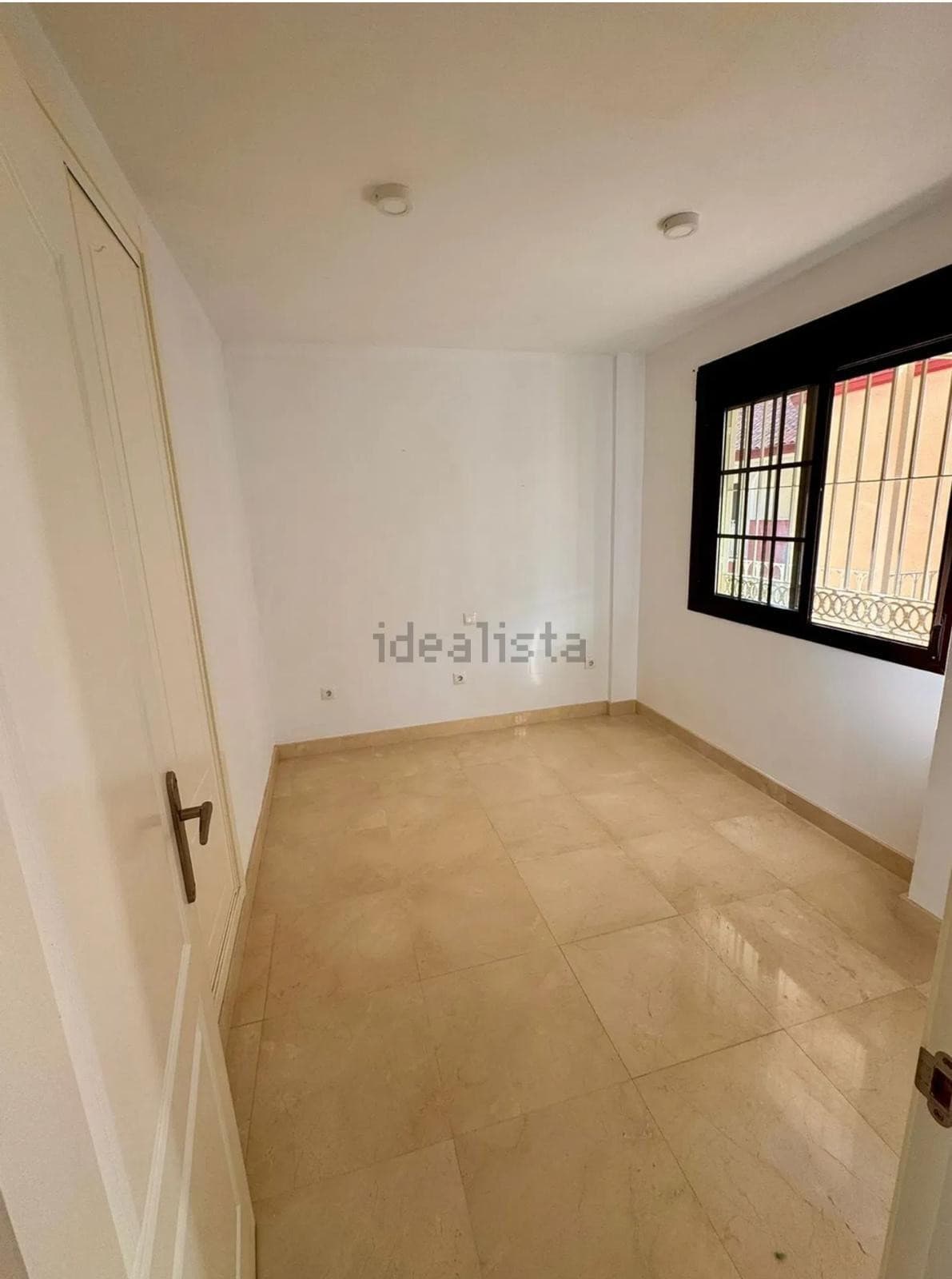 Middle Floor Apartment in Torrequebrada — photo 2 of 10