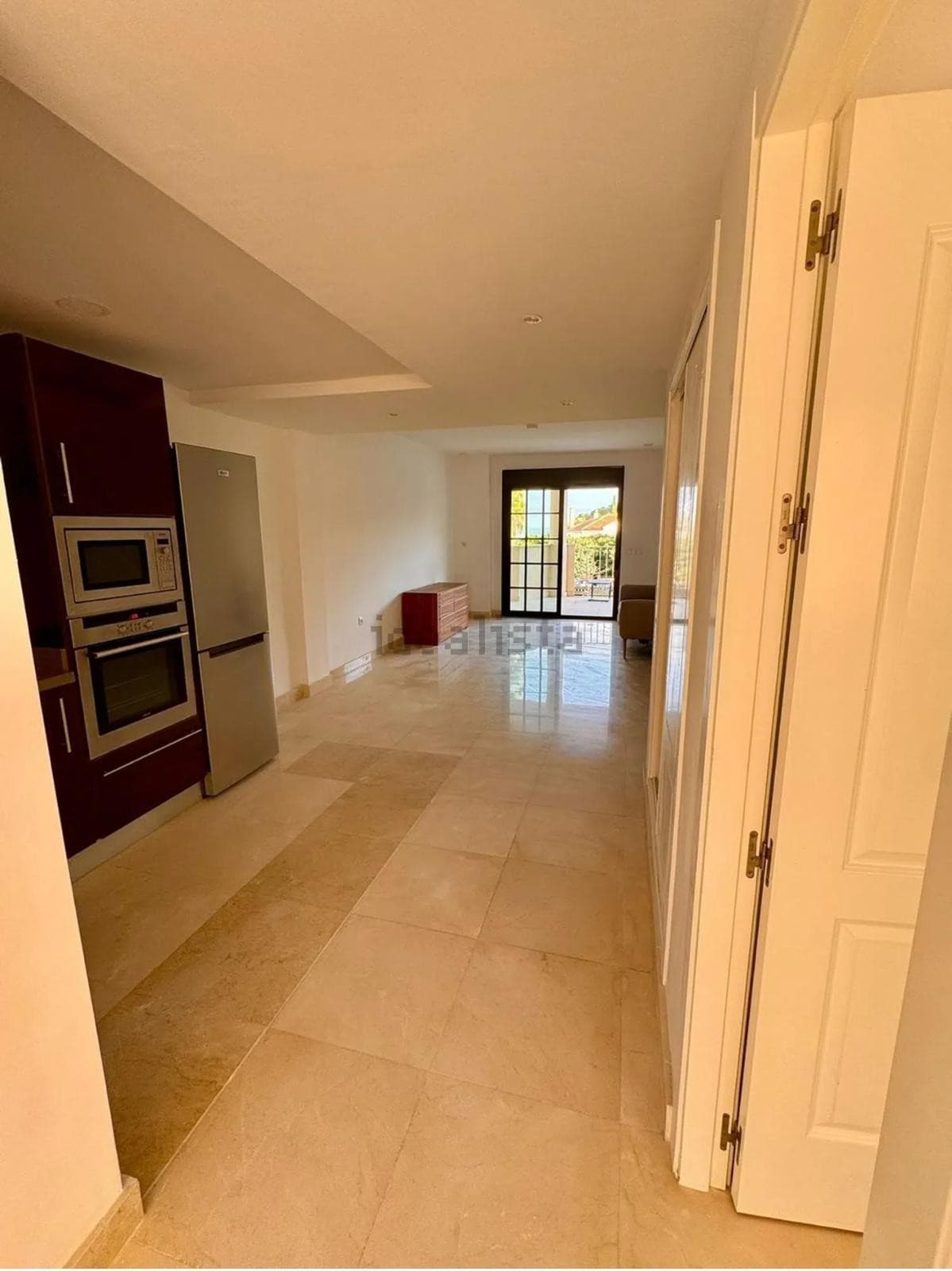 Middle Floor Apartment in Torrequebrada — photo 5 of 10