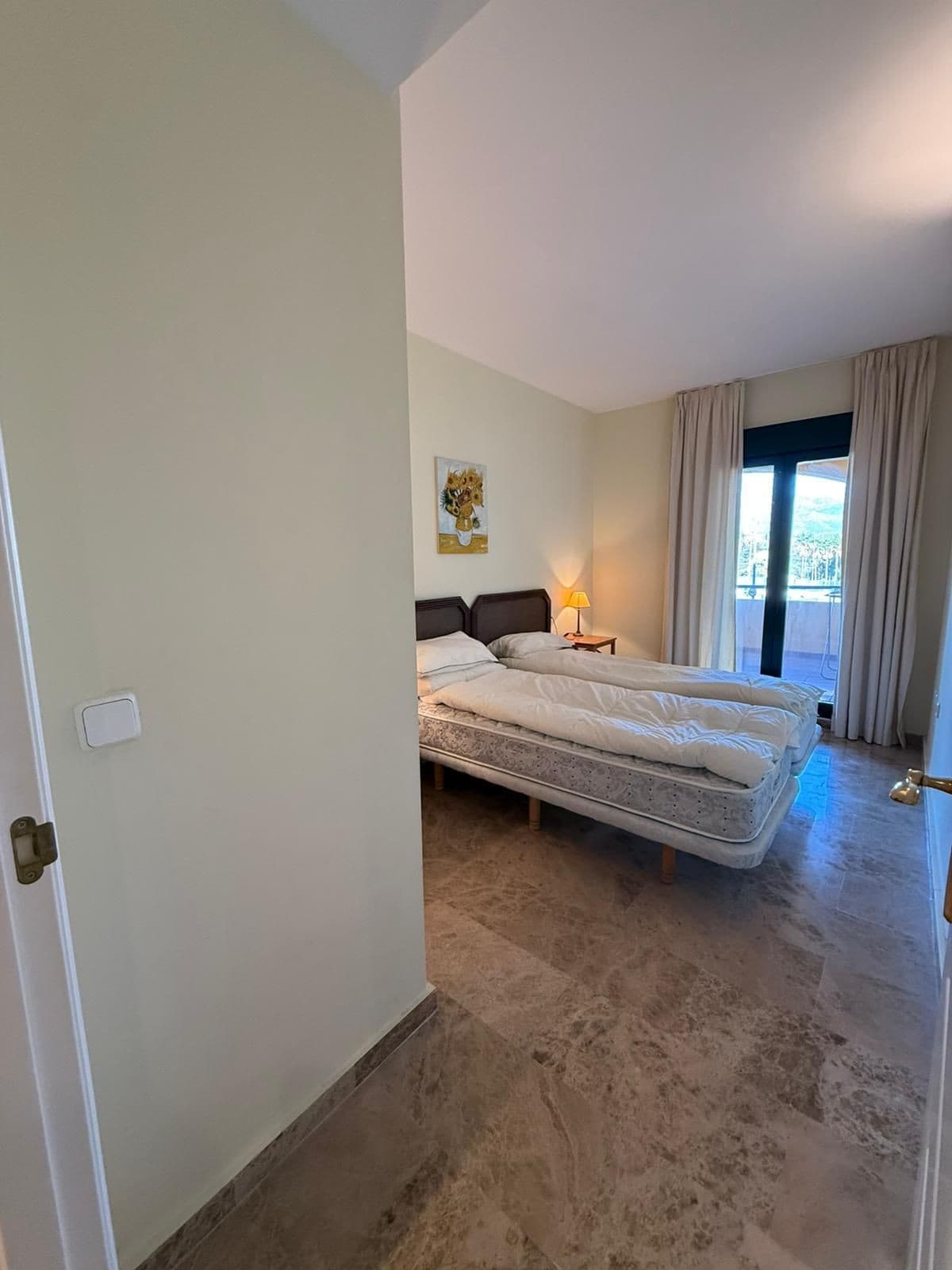 Middle Floor Apartment in San Pedro de Alcántara — photo 7 of 10