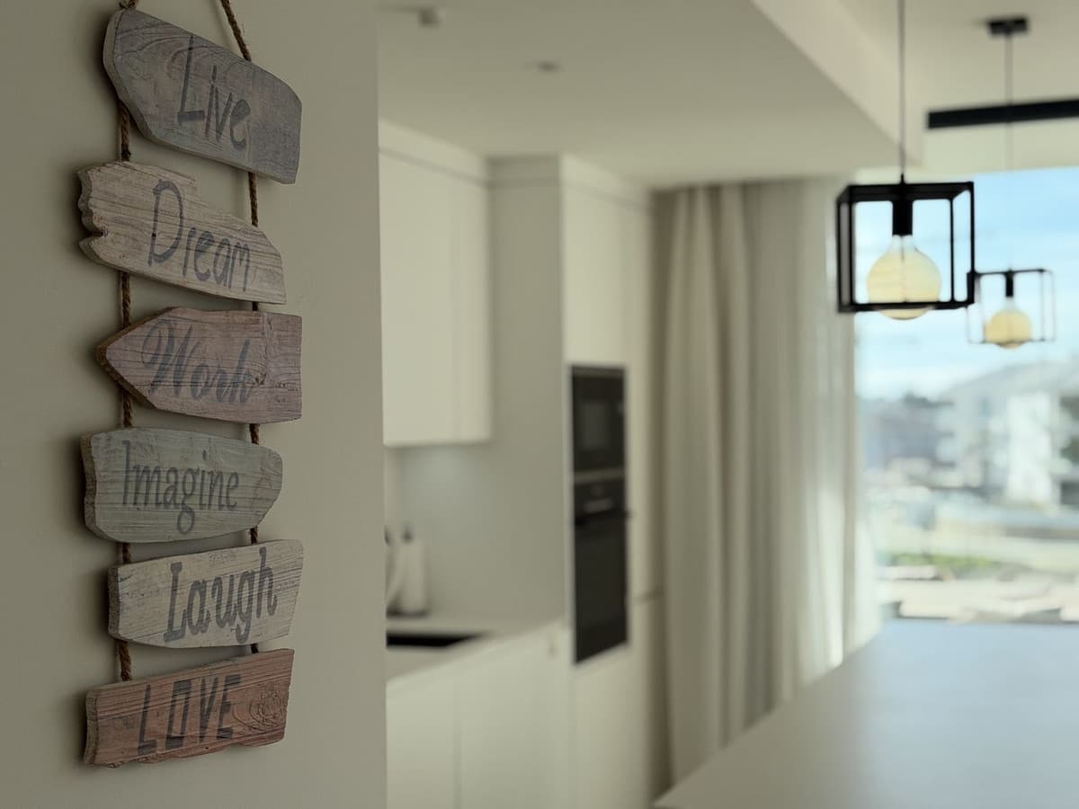 Middle Floor Apartment in Higueron — photo 2 of 10