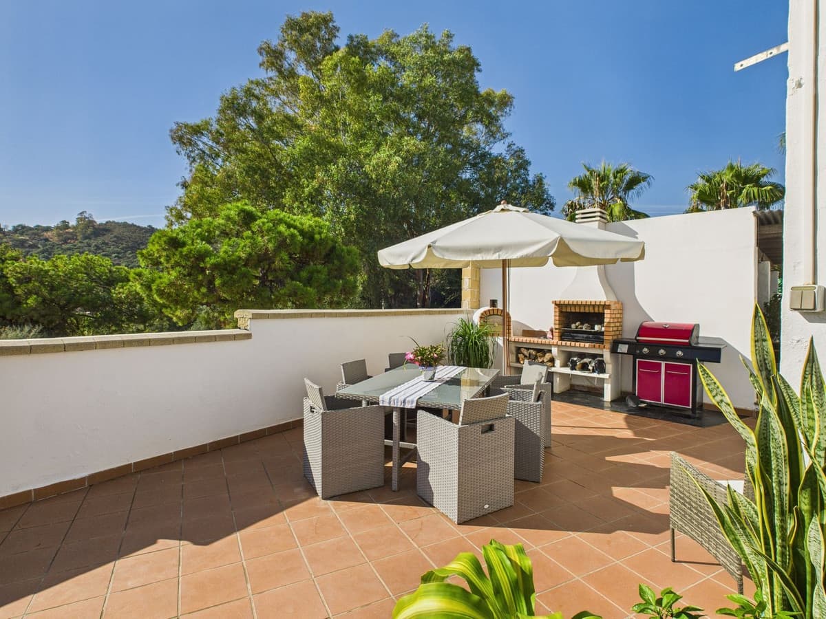 Detached Villa in Estepona — photo 2 of 10