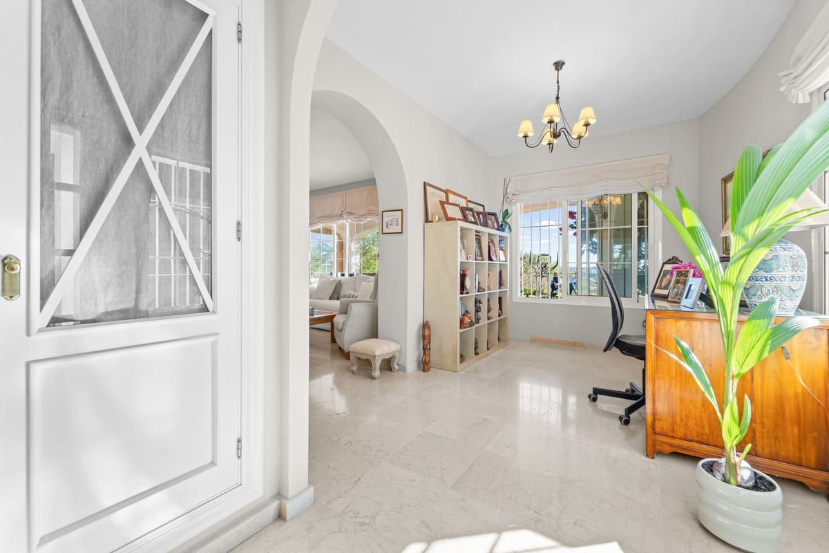 Detached Villa in Mijas — photo 5 of 10