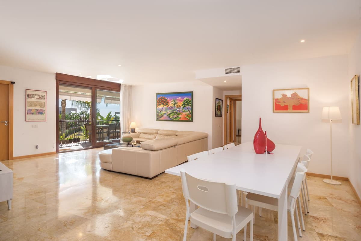 Ground Floor Apartment in Altos de los Monteros — photo 1 of 10