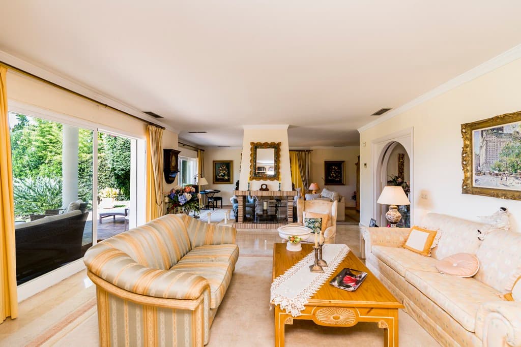 Detached Villa in Marbella — photo 10 of 10