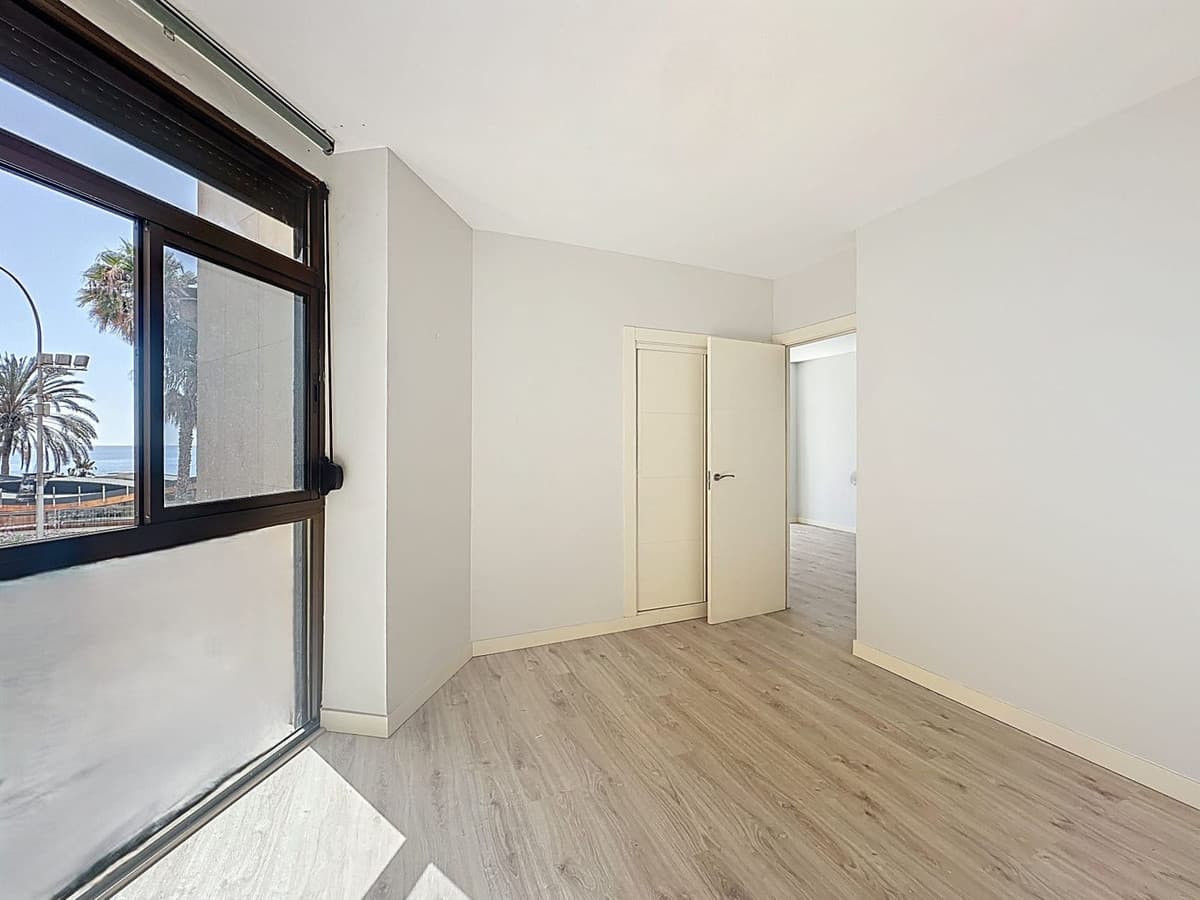 Middle Floor Apartment in Malagueta — photo 10 of 10