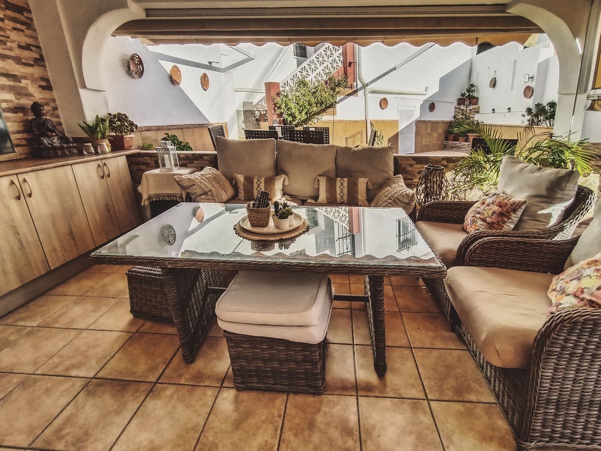 Semi-Detached House in La Campana — photo 6 of 10